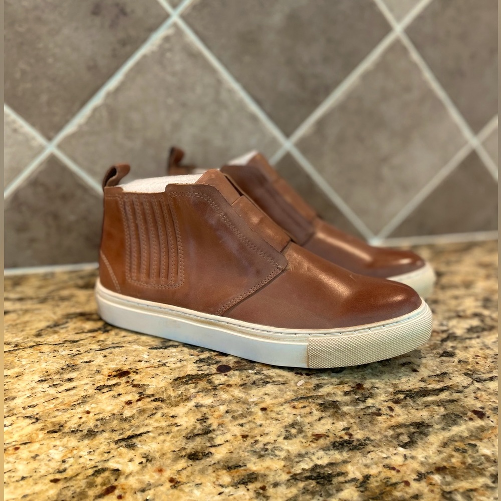 Chocolate Blue Aged Neci Whiskey Size 37 Never Worn Model